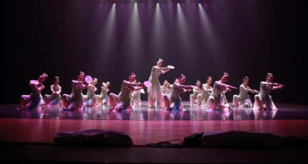 25届毕业汇报剧照3